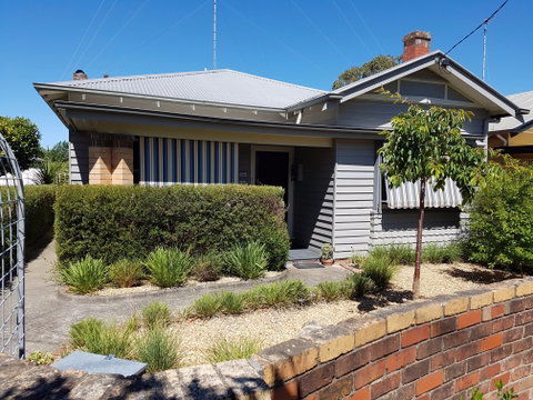 Calbung Stays - Coogee Beach Accommodation 0