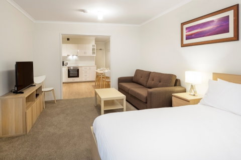 Cascades 3 - Coogee Beach Accommodation 1