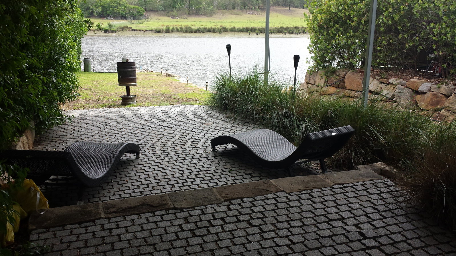 Lower Macdonald NSW Coogee Beach Accommodation
