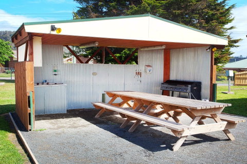 Discovery Parks - Hadspen - Coogee Beach Accommodation 1