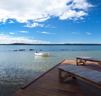 Eumarella Shores Noosa Lake Retreat - Coogee Beach Accommodation