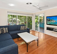 Flynns on Surf Beach Villas - Coogee Beach Accommodation