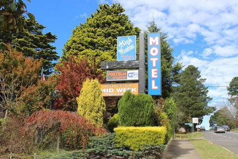 High Mountains Motor Inn - Coogee Beach Accommodation 0