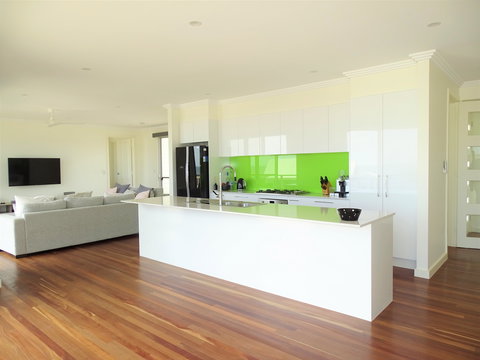 Mare E Amici - Coogee Beach Accommodation 1