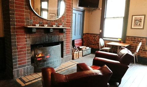 Royal Mail Hotel Braidwood - Coogee Beach Accommodation 2