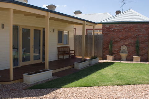 Sabina On Little Myers - Coogee Beach Accommodation 0