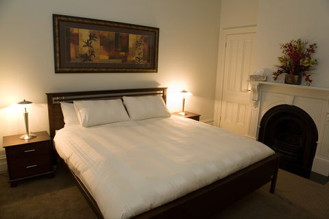 Sabina On Little Myers - Coogee Beach Accommodation 1