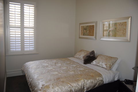 Sabina On Little Myers - Coogee Beach Accommodation 2
