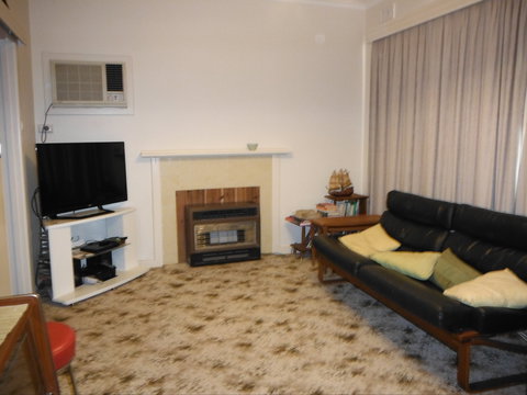 Sea Crest - Coogee Beach Accommodation 2