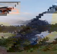 Tullah HideAway - Lakeside  Mountain Views - Coogee Beach Accommodation