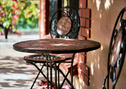 Under The Vines - Coogee Beach Accommodation 2