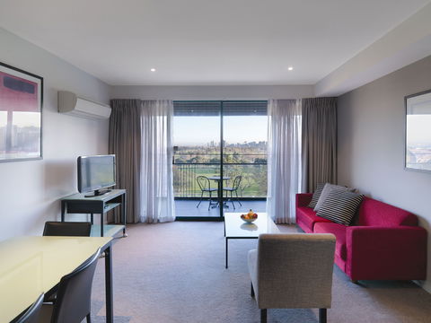 Adina Apartment Hotel St Kilda - Coogee Beach Accommodation 1