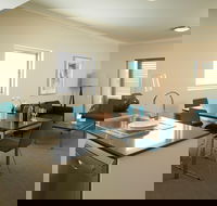 Baileys Serviced Apartments - Coogee Beach Accommodation