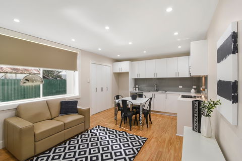 Belmont Executive Apartments - Coogee Beach Accommodation 2