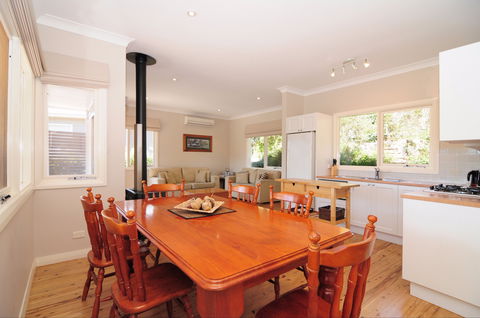 Bimbadeen - Coogee Beach Accommodation 1