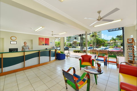 Cairns Queenslander Hotel And Apartments - Coogee Beach Accommodation 1
