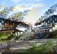 Chalet Swisse Spa Retreat - Coogee Beach Accommodation