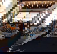 Cloud 9 Alpine Lodge - Coogee Beach Accommodation