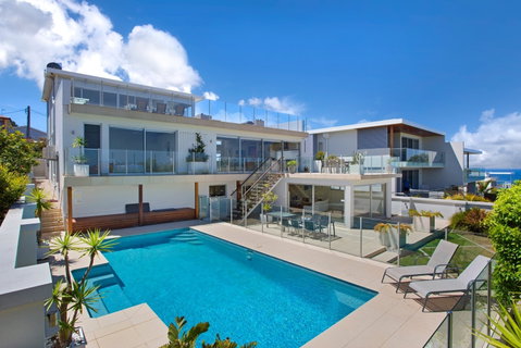 Elanora - Coogee Beach Accommodation 1