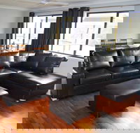 Ewetopia Farm - Coogee Beach Accommodation