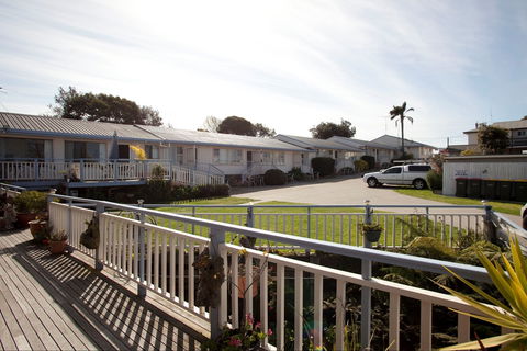Flats Elite - Coogee Beach Accommodation 0