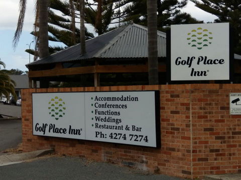 Golf Place Inn - Coogee Beach Accommodation 0