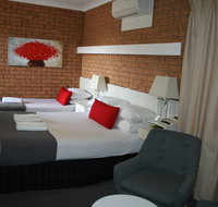 Golden Harvest Motor Inn Moree - Coogee Beach Accommodation