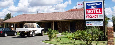 Highway Inn Motel - Coogee Beach Accommodation 2