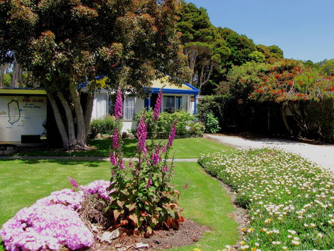 King Island Accommodation Cottages - Coogee Beach Accommodation 2