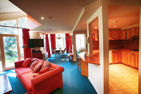 La Piste Truite - Coogee Beach Accommodation 1