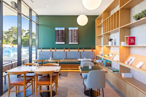 Mantra Hotel At Sydney Airport - Coogee Beach Accommodation 1