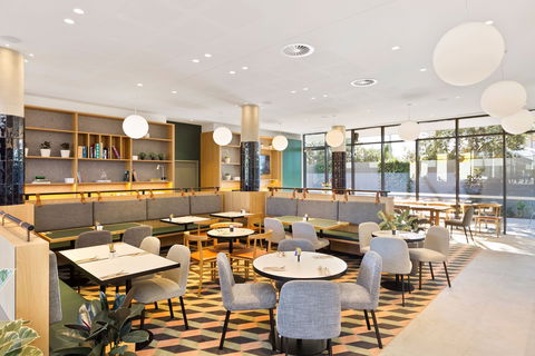 Mantra Hotel At Sydney Airport - Coogee Beach Accommodation 2