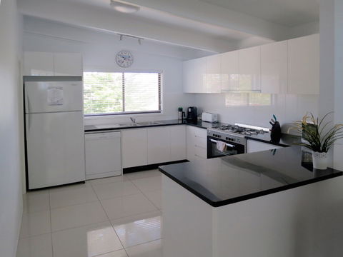 Sabia - Coogee Beach Accommodation 2