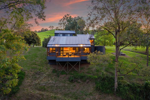 The Edge Villa - Hunter Valley Luxury Escape - Coogee Beach Accommodation 1
