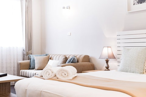 The Bundanoon Country Inn Motel - Coogee Beach Accommodation 0