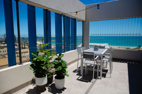 The Gerald Apartment Hotel - Coogee Beach Accommodation 0