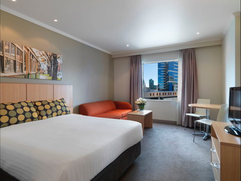Travelodge Hotel Melbourne Southbank - Coogee Beach Accommodation 0
