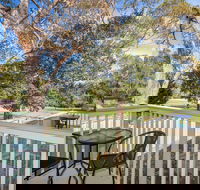 Villa De Golf at Mollymook - Coogee Beach Accommodation