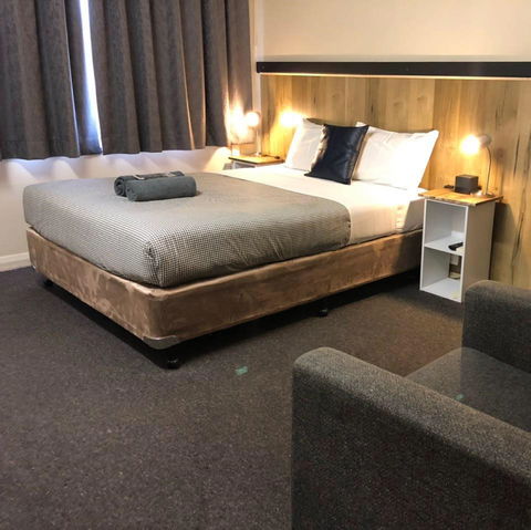 Wattle Tree Motel - Coogee Beach Accommodation 0