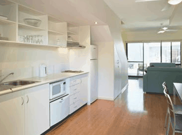 Footprints At Preston Beach - Coogee Beach Accommodation 1