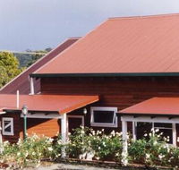 Pemberton Old Picture Theatre Holiday Apartments - Coogee Beach Accommodation