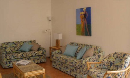 Angourie Waves - Coogee Beach Accommodation 1