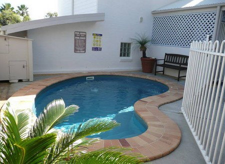 Angourie Waves - Coogee Beach Accommodation 3