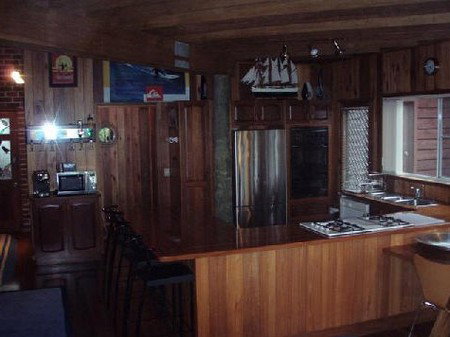 Arrawarra Lodge - Coogee Beach Accommodation 3