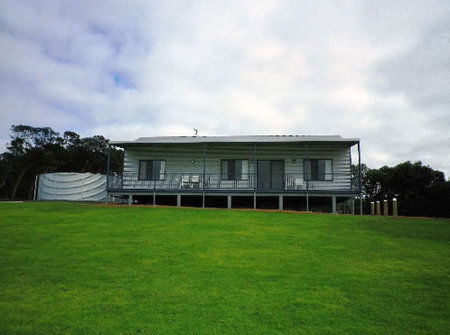 Nutkin Lodge - Coogee Beach Accommodation 0