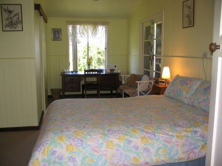 Warren Grange Farmstay And Bed & Breakfast - Coogee Beach Accommodation 4