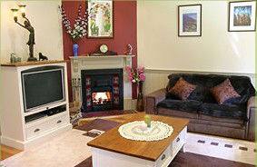 Brantwood Cottage - Coogee Beach Accommodation 2