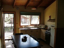 Werriberri Lodge - Coogee Beach Accommodation 1