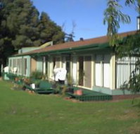 Jenny's Lake Farm BB - Coogee Beach Accommodation