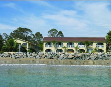 Edgewater Gardens - Coogee Beach Accommodation 0